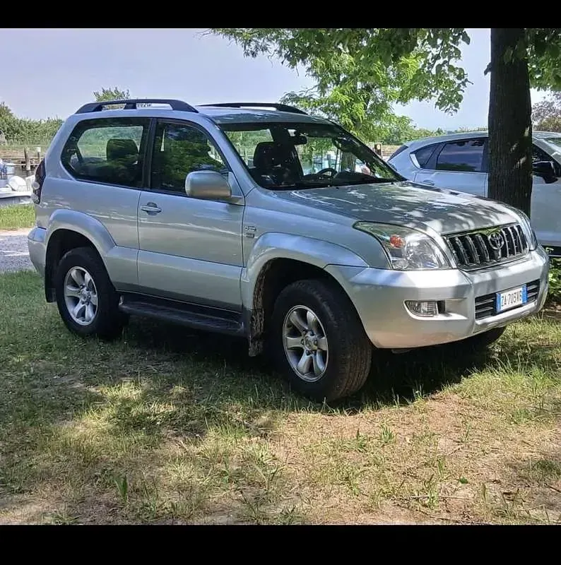 Usata Toyota Land Cruiser Sol 163 CV (119 kW) 2004 SUV