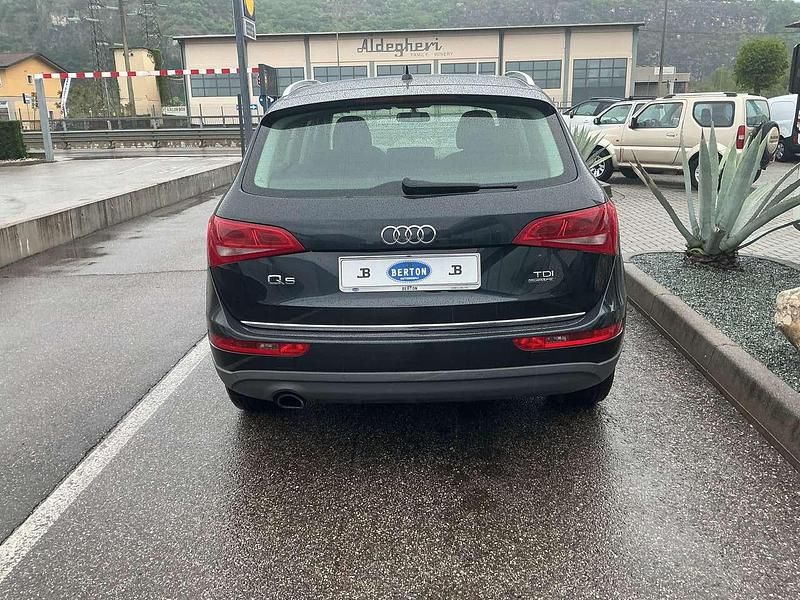 Usata Audi Q5 Ambiente 190 CV (139 kW) 2015 Nero SUV