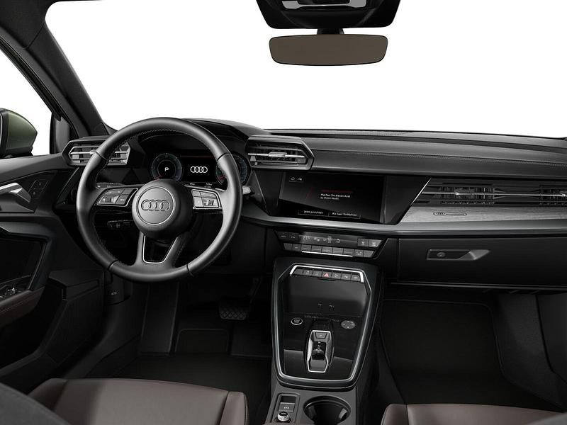 Neu Audi A3 Advanced Plus 150 PS (110 kW) 2026 Grün
