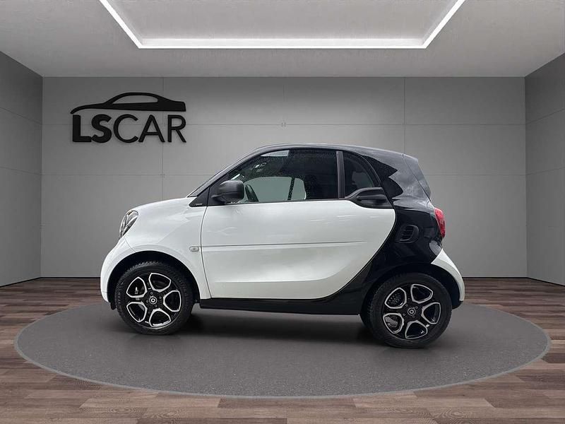 Usata Smart ForTwo Coupé Passion 71 CV (52 kW) 2018 Bianco Utilitaria