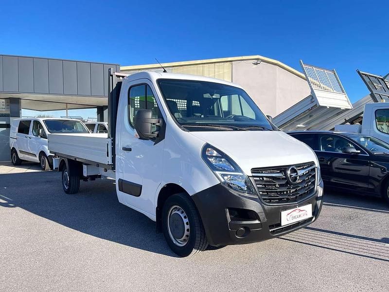 Usata Opel Movano 135 CV (99 kW) 2021 Bianco Furgone