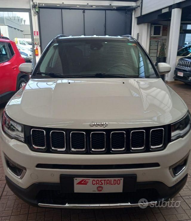 Usata Jeep Compass Limited 170 CV (125 kW) 2020 Grigio SUV