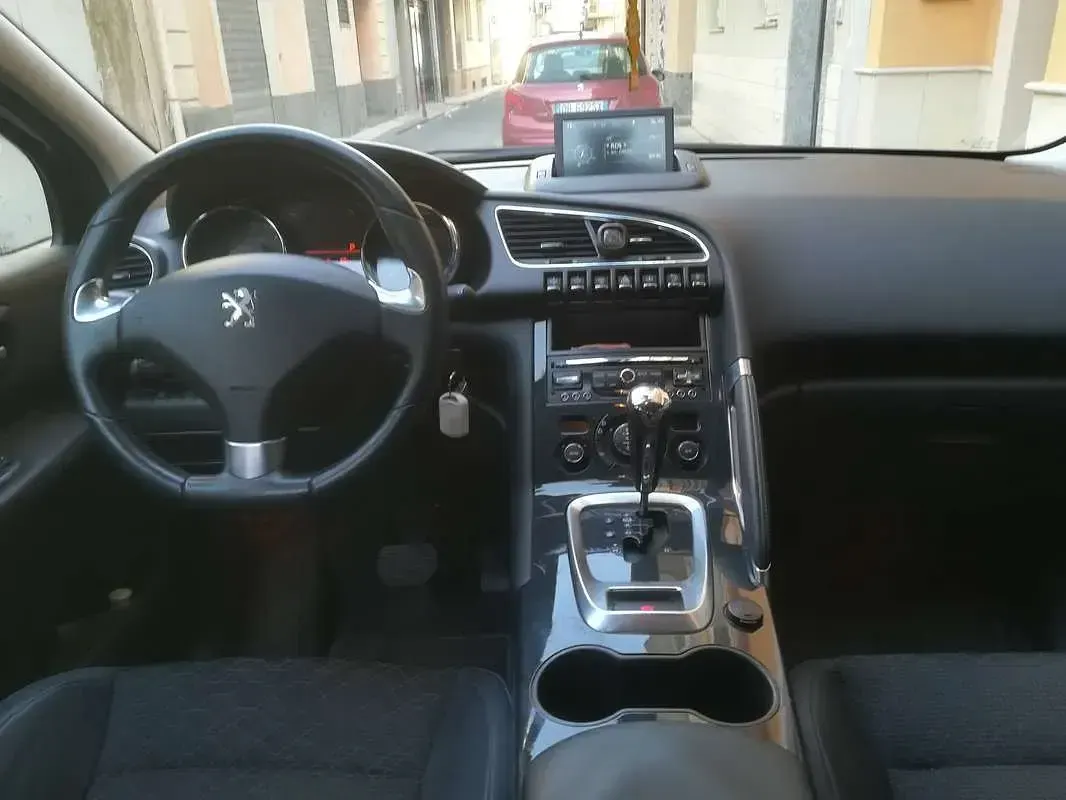 Usata Peugeot 3008 Allure 163 CV (119 kW) 2015 Nero Station wagon