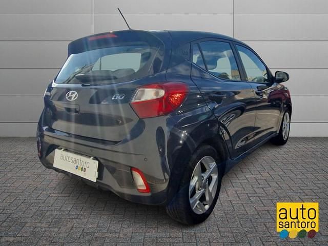 Usata Hyundai i10 67 CV (49 kW) 2023 Grigio scuro Utilitaria
