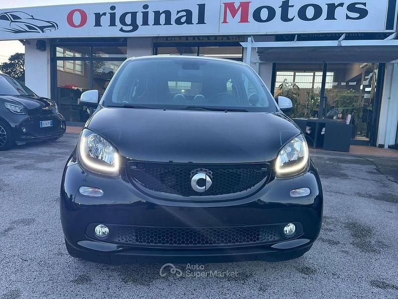 Occasion Smart ForFour Prime 90 ch (66 kW) 2015 Noir Citadine