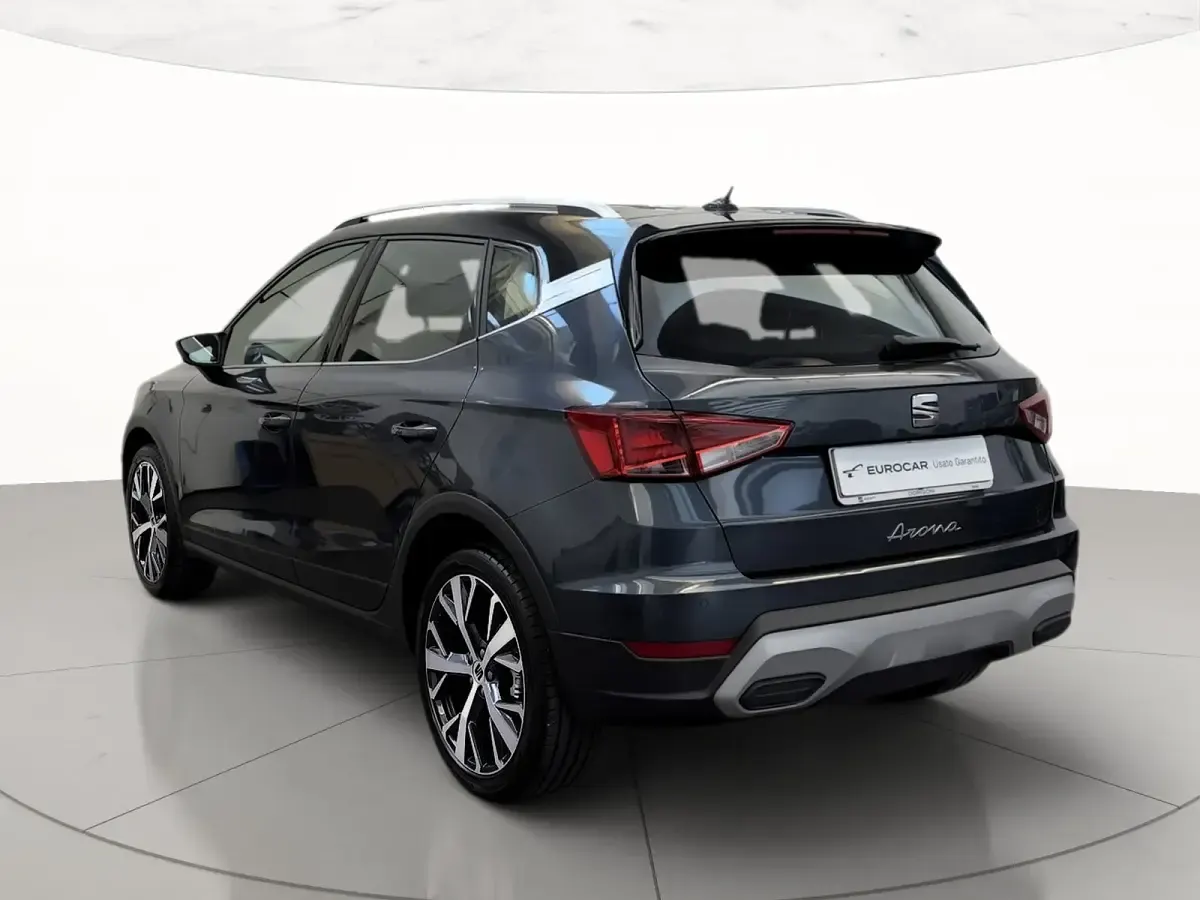 Usata Seat Arona Xperience 110 CV (80 kW) 2022 Magnetic tech nero midnight SUV