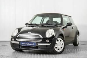 Begagnad Mini ONE 90 HK (66 kW) 2003 Svart Halvkombi