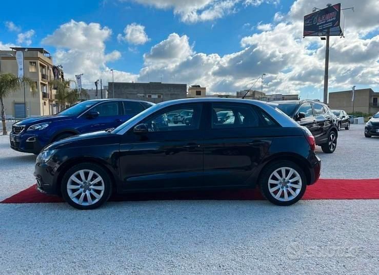 Nero Usata 2014 Audi A1 Due volumi | 10.900 € (Molto cara) - Immagine 1/4