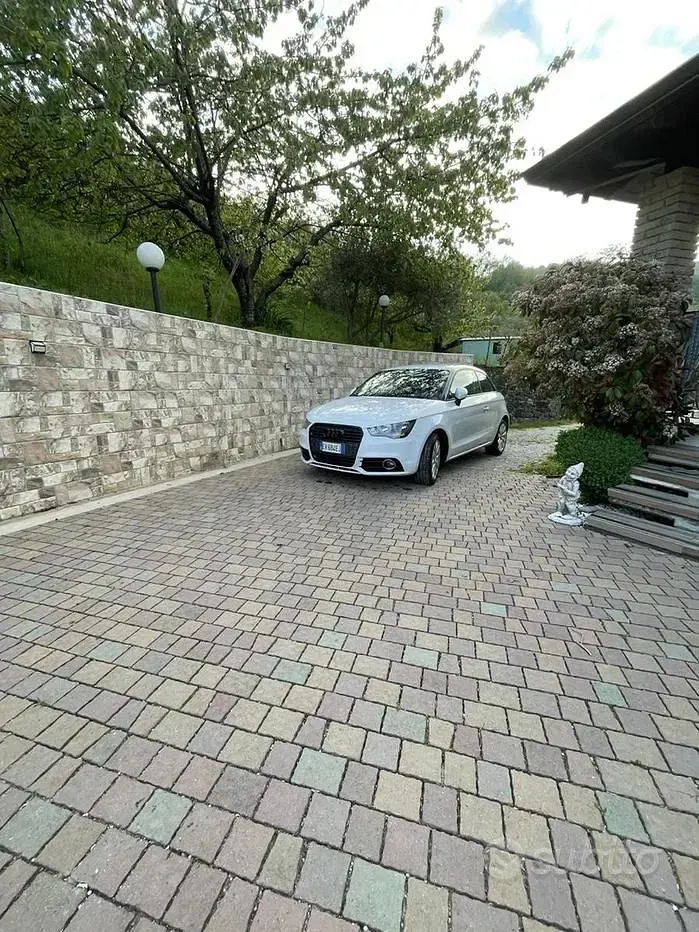 Usata Audi A1 90 CV (66 kW) 2014 Bianco Utilitaria