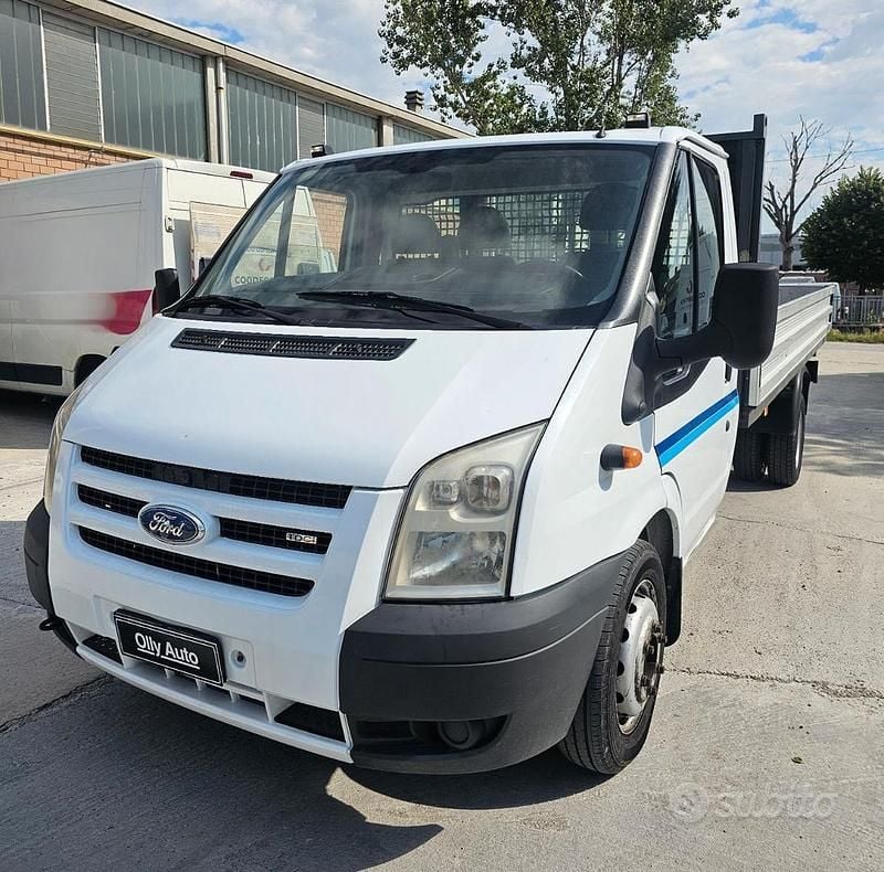 Bianco Usata 2008 Ford Transit Furgone | 6500 € (Buon prezzo) - Immagine 1/4