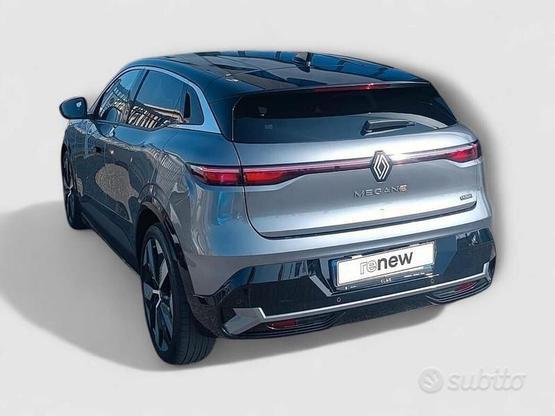 Usata Renault Mégane Komfort 161 kW (220 CV) 2024 Grigio Station wagon