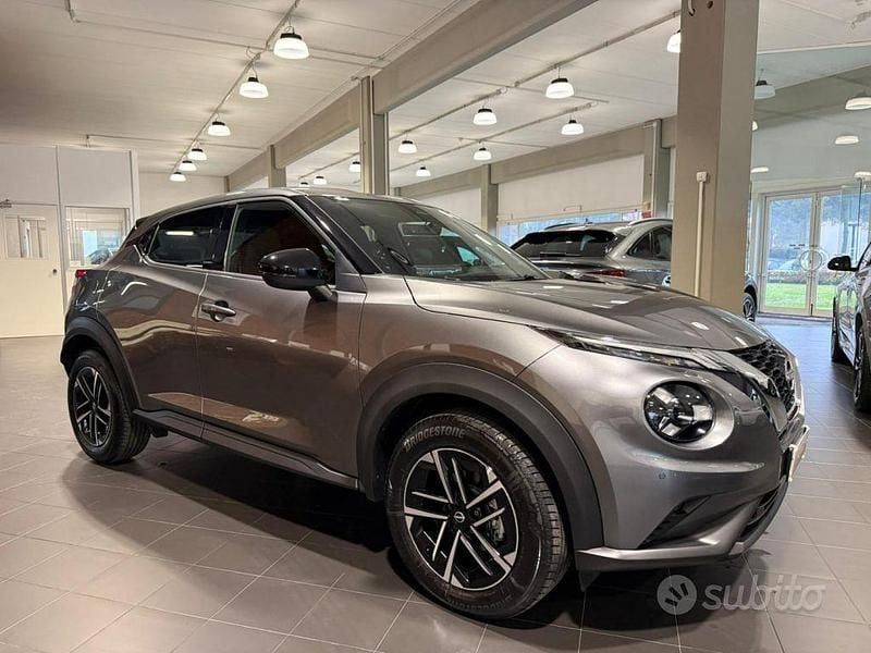 Nuova Nissan Juke N-Connecta 114 CV (83 kW) 2025 Grigio SUV