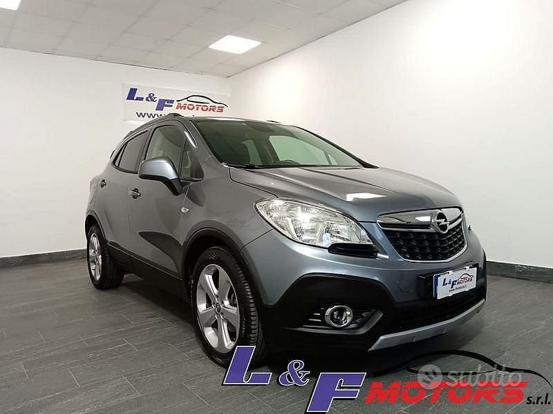 Usata Opel Mokka 140 CV (102 kW) 2014 Grigio SUV