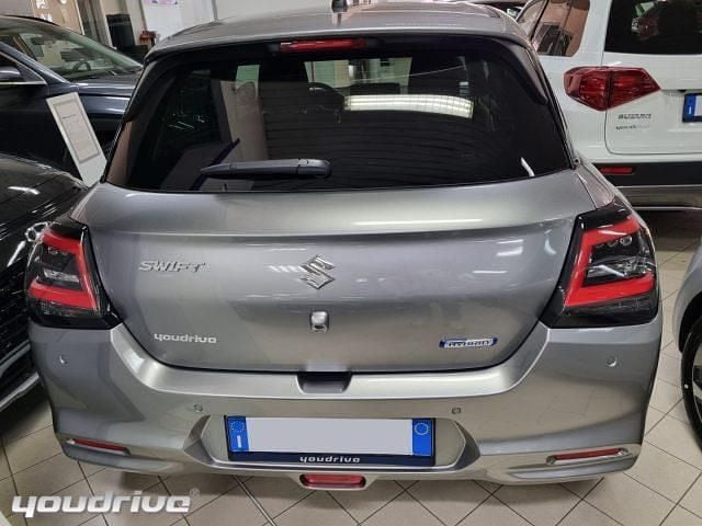 Nuova Suzuki Swift 83 CV (61 kW) 2025 Argento Utilitaria
