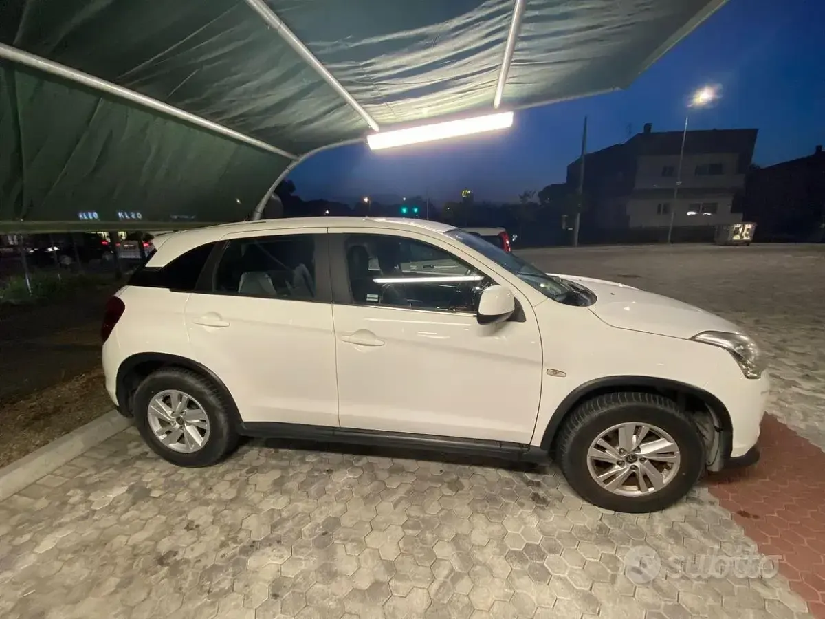 Usata Citroën C4 Aircross Seduction 117 CV (86 kW) 2015 Bianco SUV