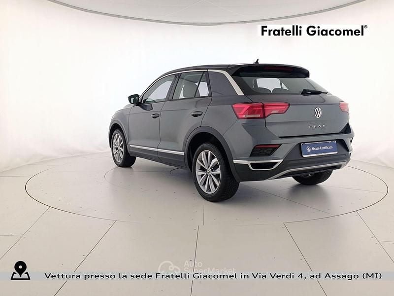 Käytetty VW T-Roc Style 150 HP (110 kW) 2020 Harmaa Katumaasturi