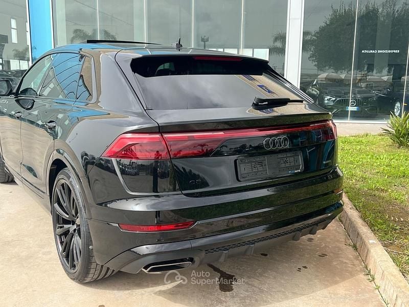 Nuova Audi Q8 S-Line 286 CV (210 kW) 2026 Nero SUV
