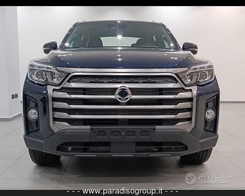 Nuova Ssangyong (KGM) Rexton 2025 Blu SUV