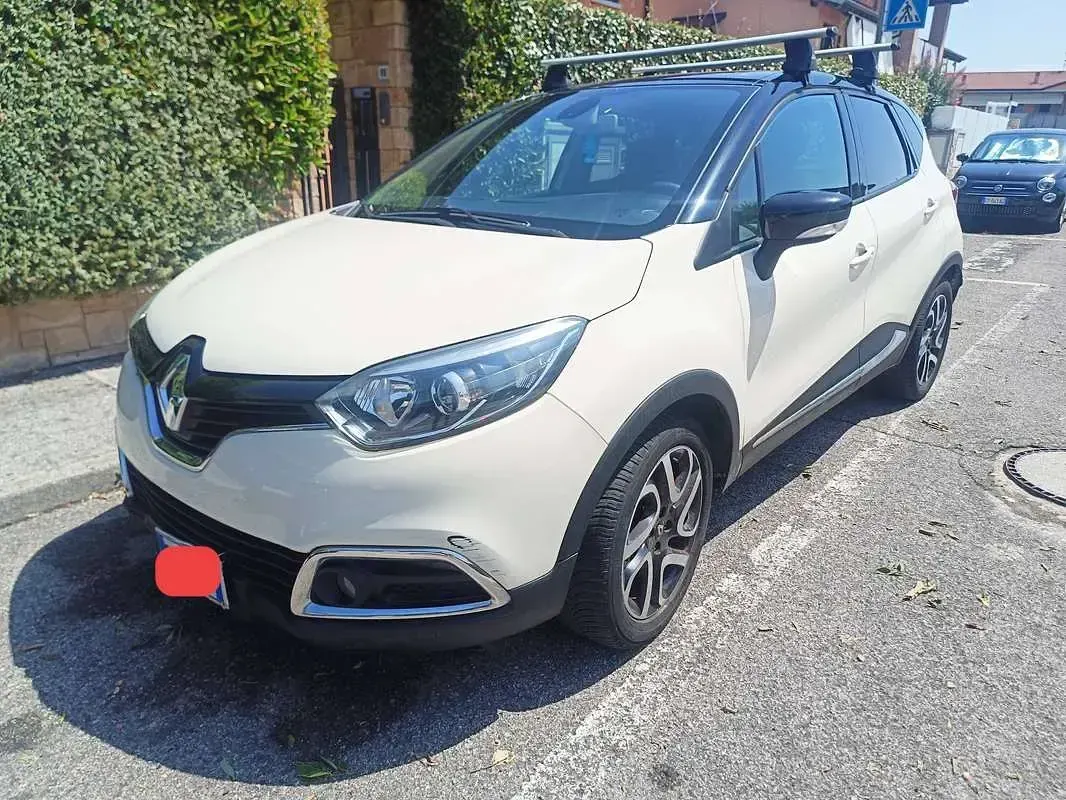 Usata Renault Captur 90 CV (66 kW) 2014 Bianco SUV