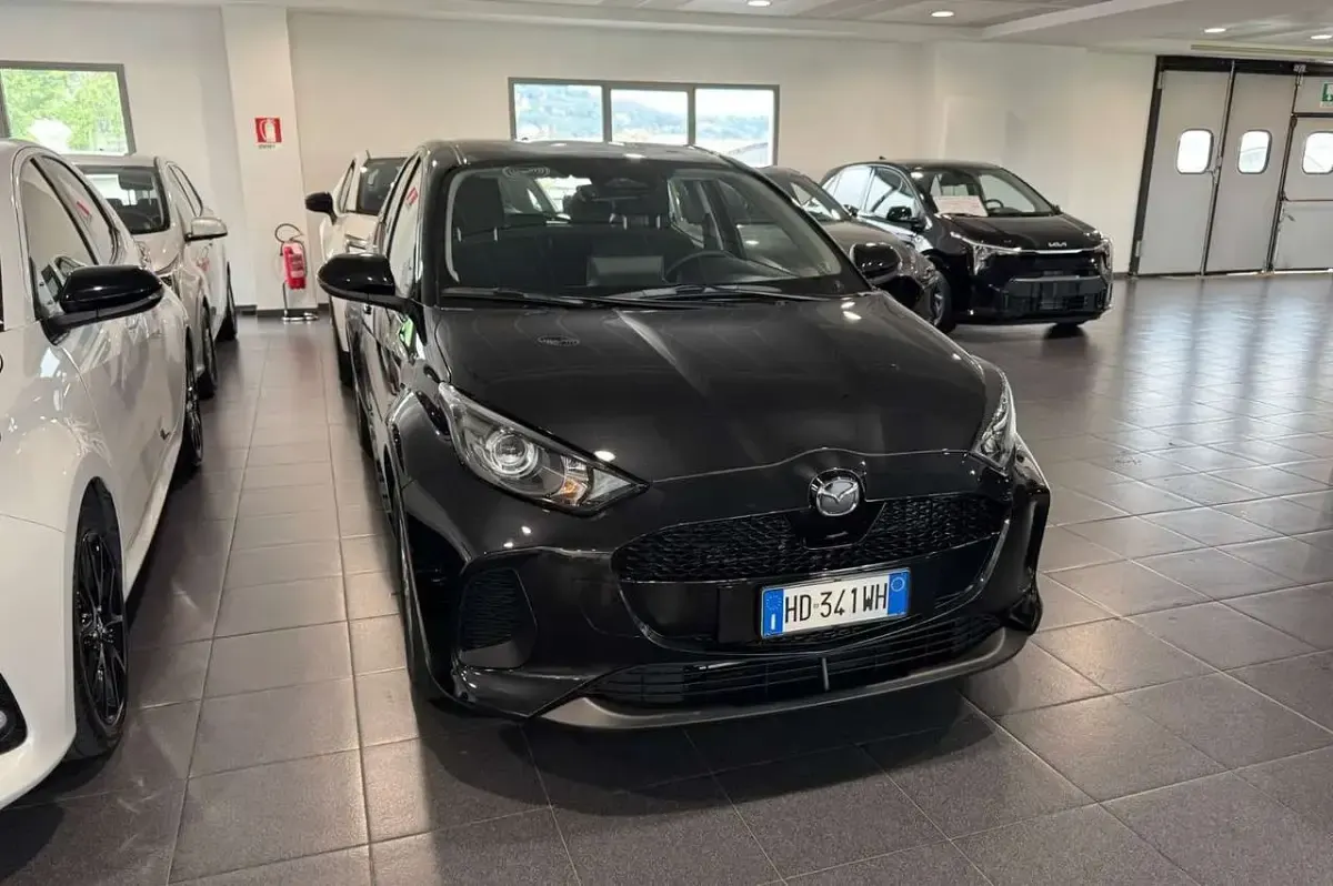 Nuova Mazda 2 Center-Line 116 CV (85 kW) 2026 Grigio Utilitaria