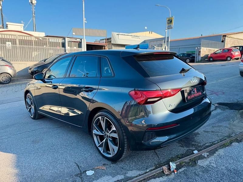 Usata Audi A3 Sport 115 CV (84 kW) 2021 Grigio Berlina
