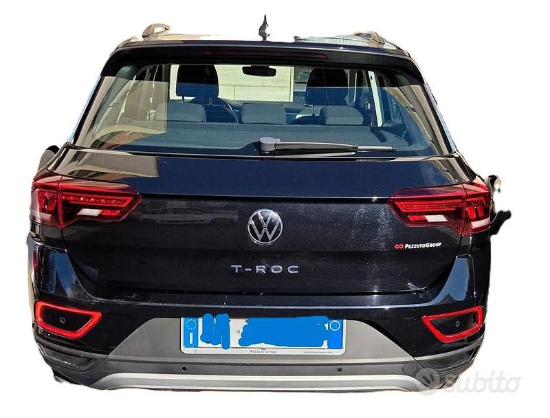 Usata VW T-Roc Style 110 CV (80 kW) 2023 Nero SUV