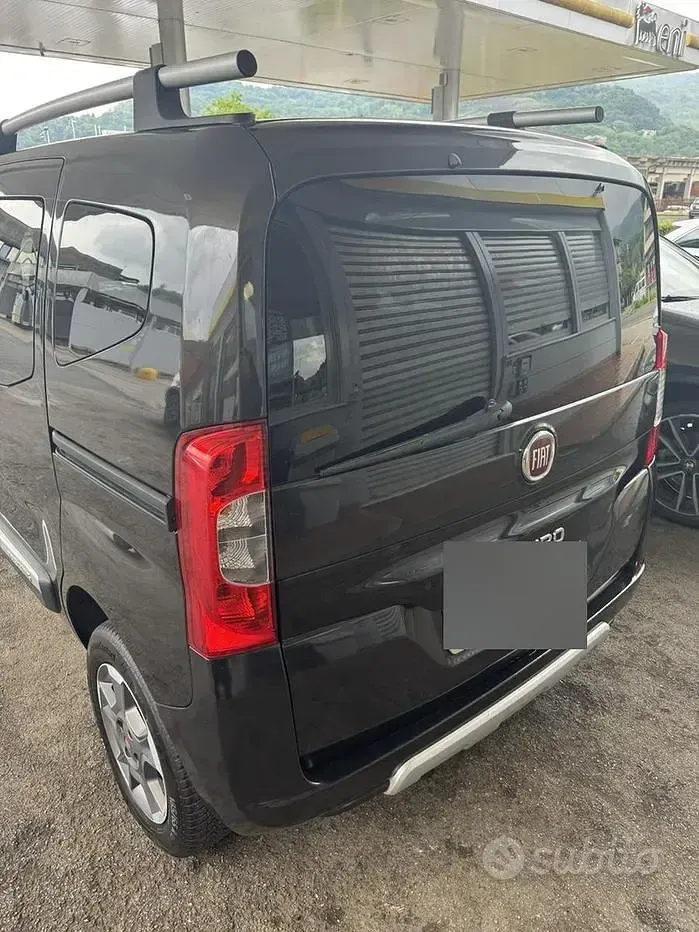 Occasion Fiat Qubo Trekking 80 ch (58 kW) 2016 Noir Monospace