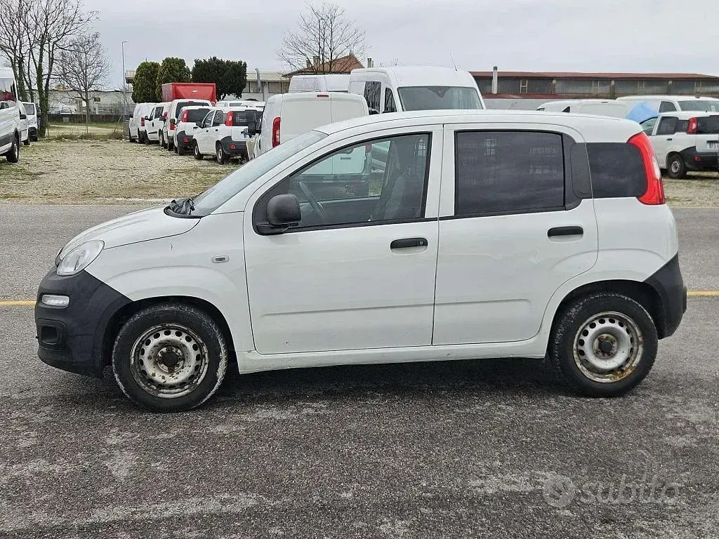 Usata Fiat Panda Pop 69 CV (50 kW) 2018 Bianco Utilitaria