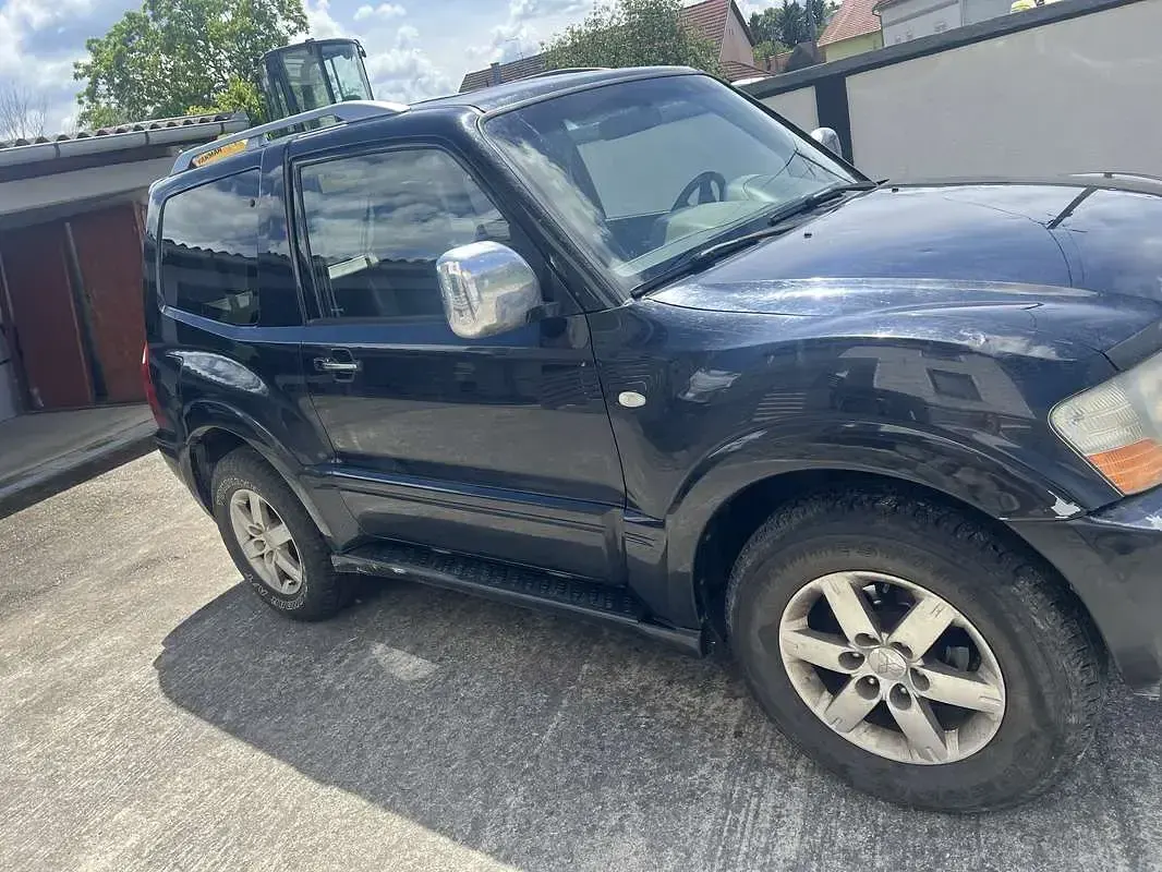 Usata Mitsubishi Pajero Invite 160 CV (117 kW) 2006 SUV
