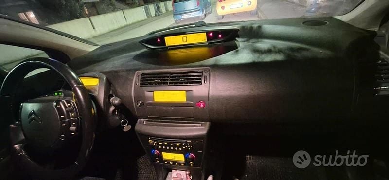 Usata Citroën C4 90 CV (66 kW) 2006 Grigio Berlina