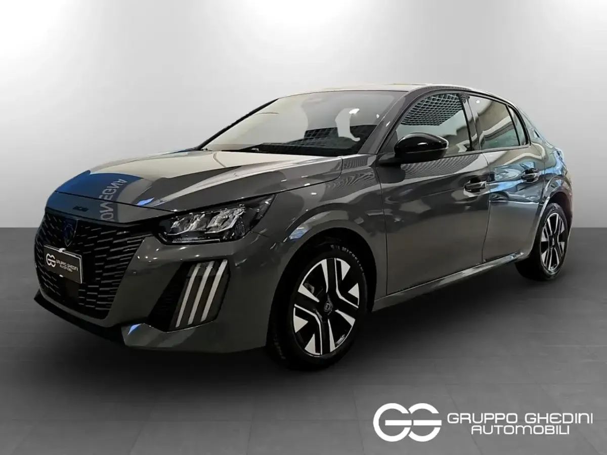 Usata Peugeot 208 Allure 101 CV (74 kW) 2025 Utilitaria