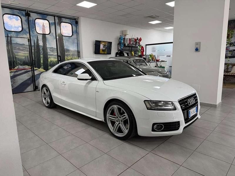 Usata Audi A5 S-Line 239 CV (175 kW) 2011 Bianco Coupé