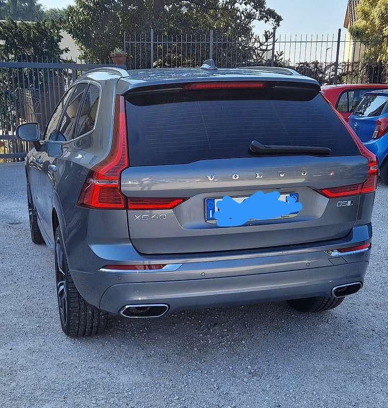 Usata Volvo XC60 Inscription 235 CV (172 kW) 2019 Grigio SUV