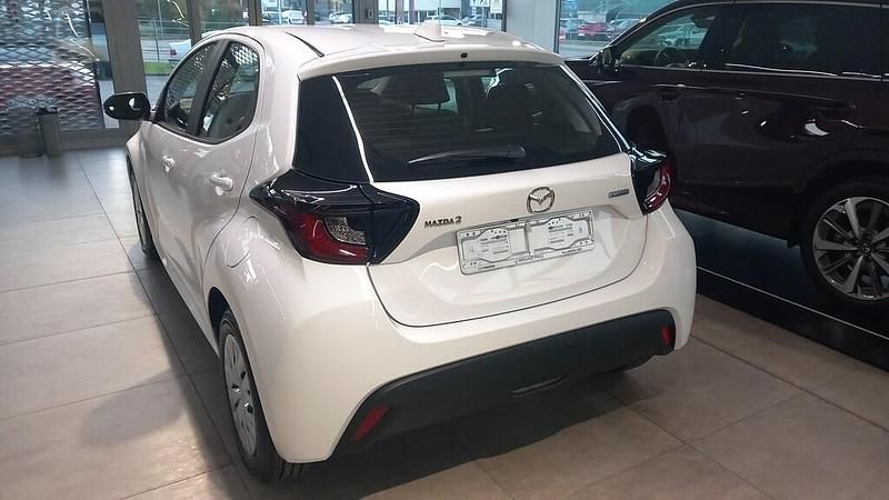 Nuova Mazda 2 116 CV (85 kW) 2026 Lunar white Utilitaria