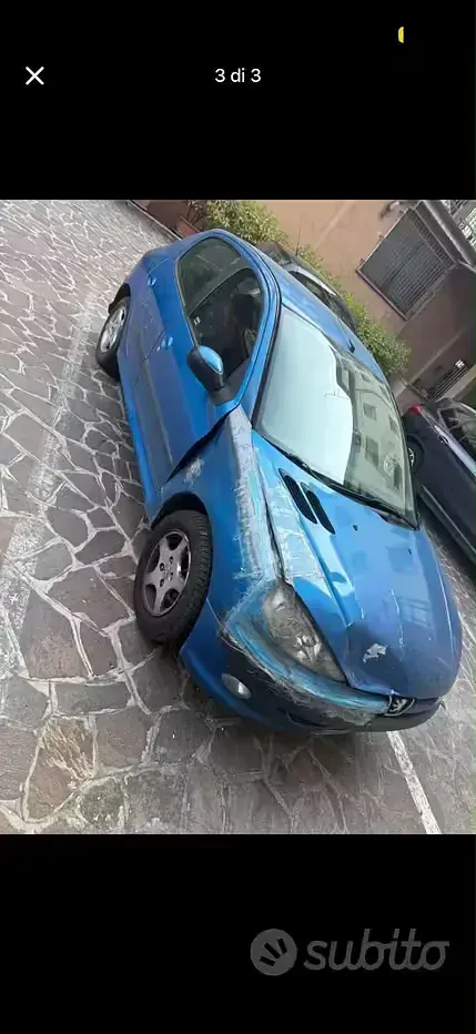 Usata Peugeot 206 68 CV (50 kW) 2004 Bluazzurro Berlina