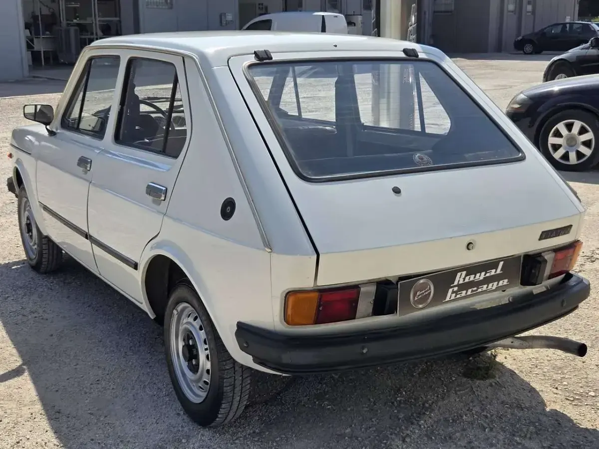 Usata Fiat 127 45 CV (33 kW) 1981 Corfu Berlina