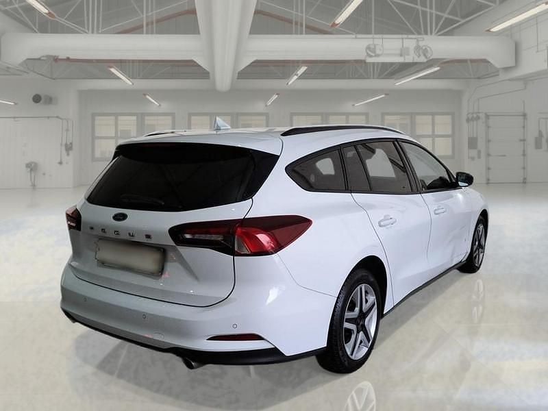 Usata Ford Focus 120 CV (88 kW) 2022 Bianco Station wagon