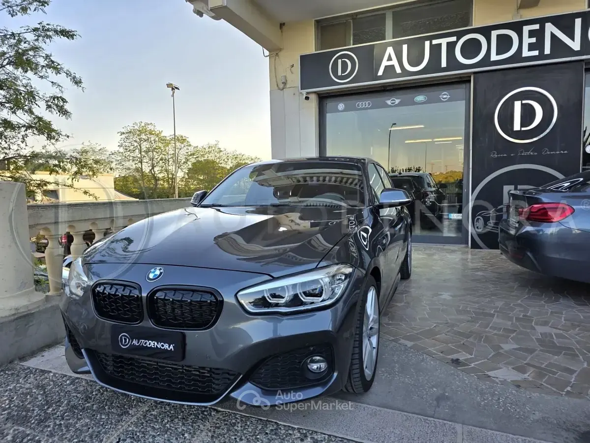 Usado BMW 118 M Sport 136 CV (100 kW) 2018 Gris Utilitario