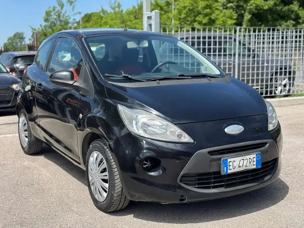 Usata Ford Ka Titanium 75 CV (55 kW) 2011 Nero Utilitaria
