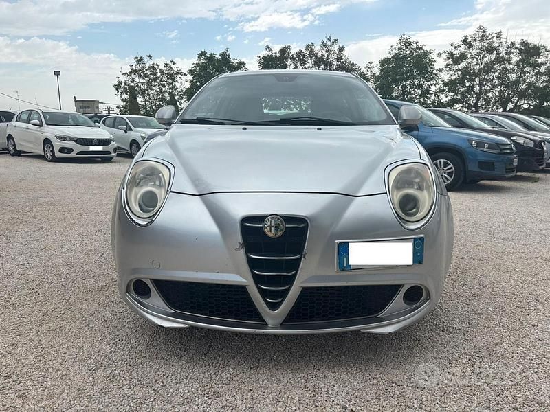 Usata Alfa Romeo MiTo 120 CV (88 kW) 2009 Grigio Utilitaria