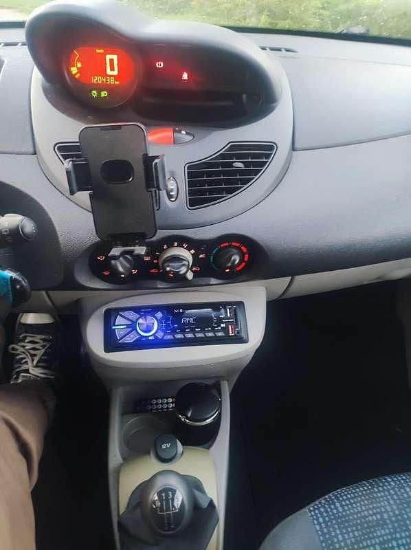 Nero Usata 2008 Renault Twingo Due volumi | 2800 € (Buon prezzo) - Immagine 1/4