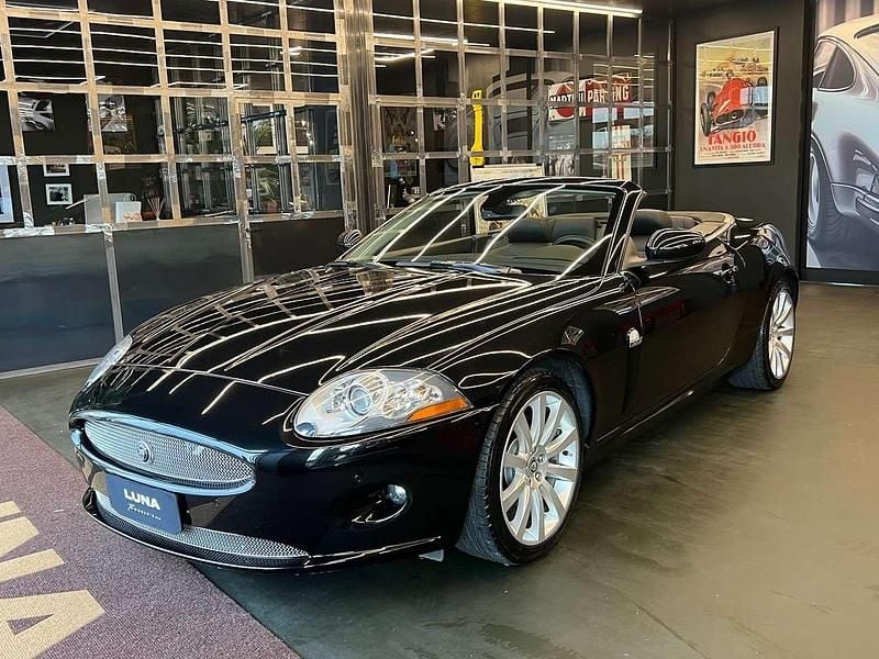 Usata Jaguar XK 256 CV (188 kW) 2008 Nero Cabrio