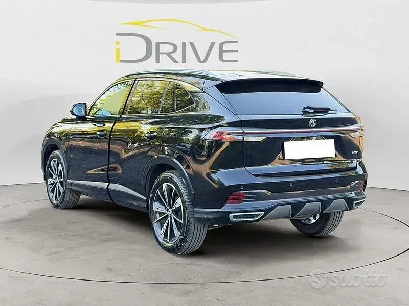 Usata MG HS Luxury 170 CV (125 kW) 2025 Nero SUV