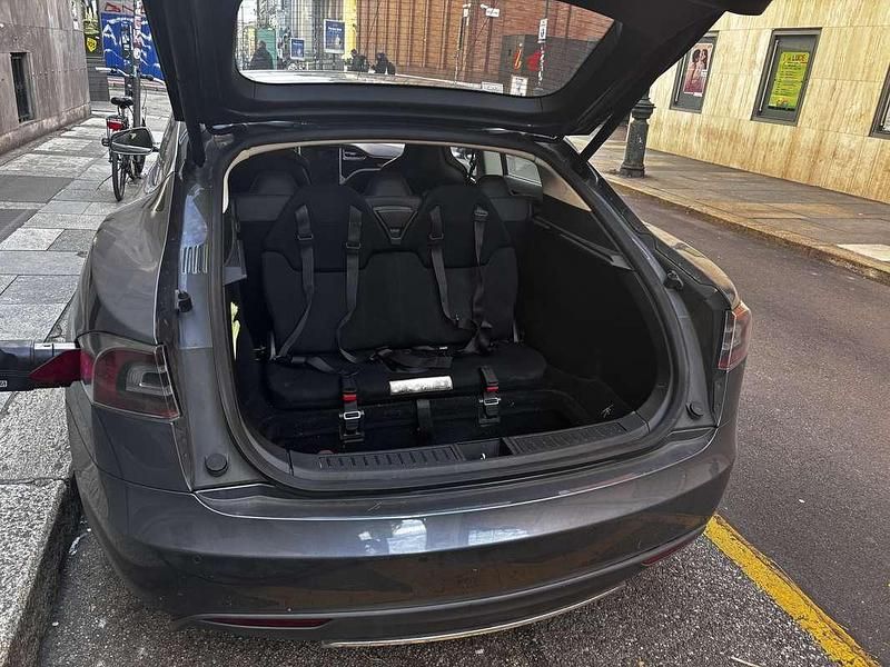 Usata Tesla Model S 269 kW (367 CV) 2014 Utilitaria