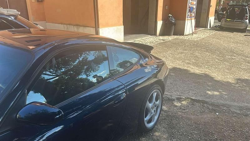 Usata Porsche 911 Carrera 300 CV (220 kW) 1998 Coupé