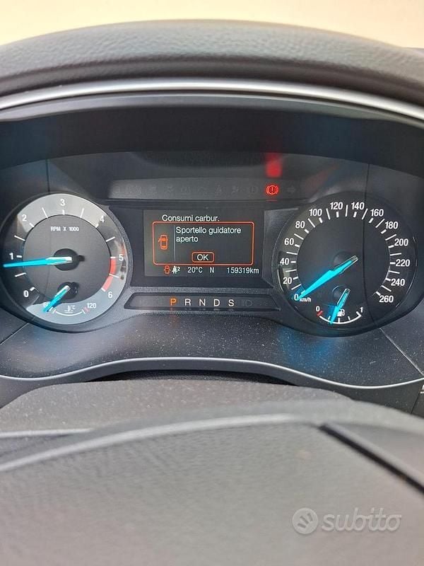 Usata Ford Mondeo 150 CV (110 kW) 2018 Grigio Station wagon
