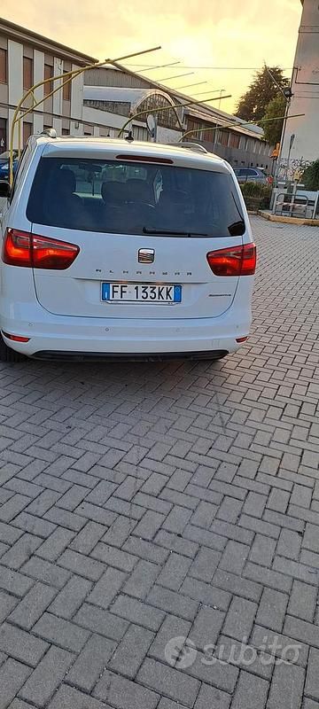 Usata Seat Alhambra 2015 Bianco Monovolume