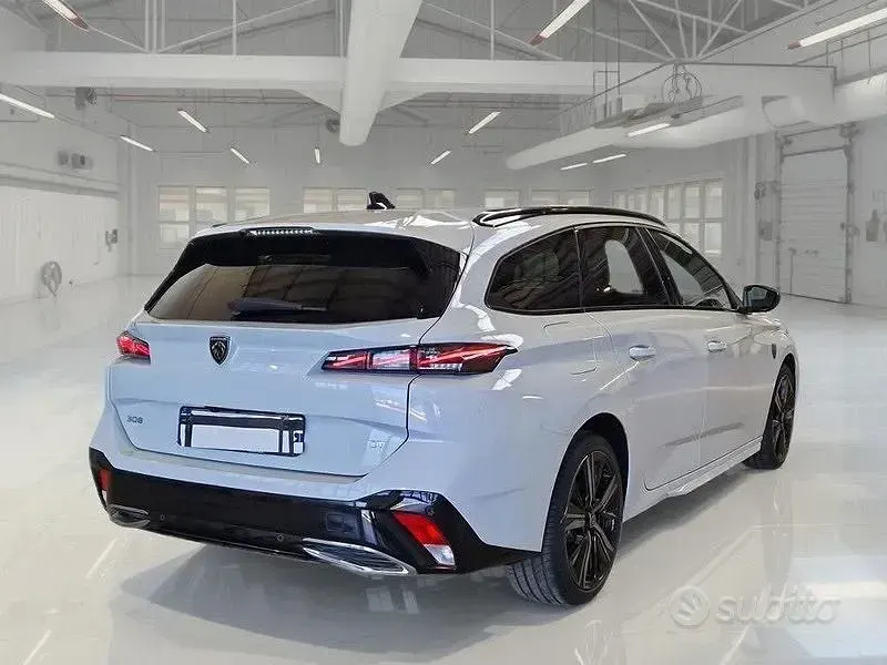 Usata Peugeot 308 SW GT 131 CV (96 kW) 2024 Bianco Station wagon