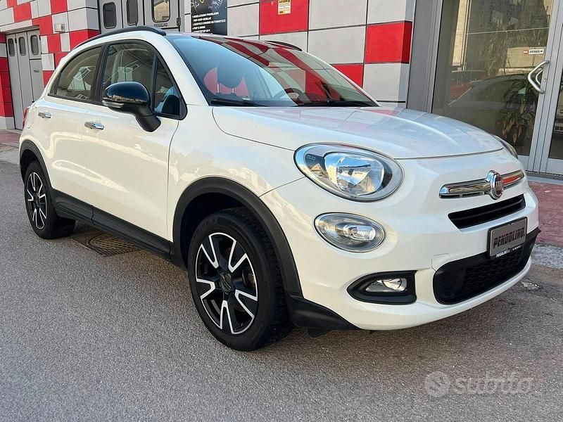 Usata Fiat 500X Pop Star 110 CV (80 kW) 2016 Bianco SUV