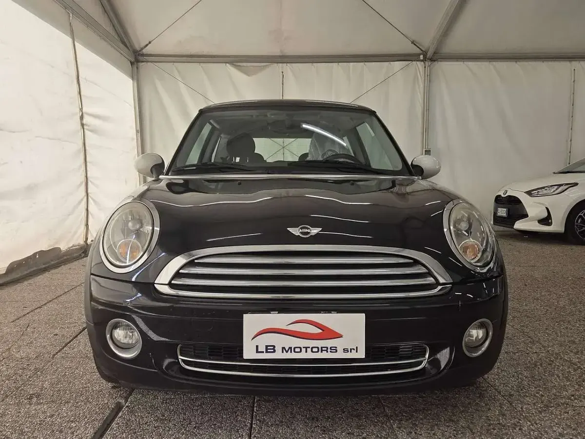Usata Mini ONE 75 CV (55 kW) 2009 Nero Utilitaria